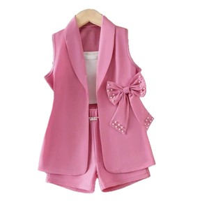 Set Tre Pezzi per Bambine di 7 Anni, <span class=keywords><strong>Blazer</strong></span> Rosa con Fiocco di Perle, Gilet e Canotta Bianca Senza Maniche, Pantaloncini - Stile Europeo-Americano in Poliestere - Product Image 2