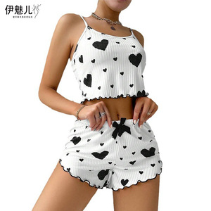 Conjunto de Ropa para el Hogar para Mujer, Venta Caliente Transfronteriza 2024, con Camisola y Pantalones Cortos con Estampado de Corazón, Casual y Puede Usarse en el Exterior - Product Image 3