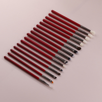 Kit de 25 pinceaux de maquillage IPRESTA à manche rouge et virole argentée, poils synthétiques doux et denses, pour usage quotidien et correcteur