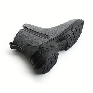 ขายส่งรองเท้าบูทกันหิมะฤดูหนาวสำหรับผู้ชายและผู้หญิง พื้นหนา กันลื่น หนังวัว หนังแกะสองด้าน โรงงานผลิตโดยตรง รับผลิตแบบ OEM/ODM - Product Image 2