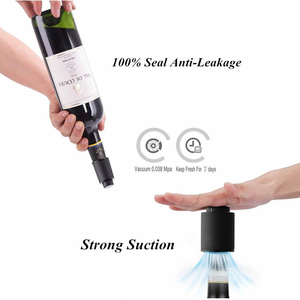Vente chaude <span class=keywords><strong>pompe</strong></span> économiseur d'aspirateur garder réutilisable <span class=keywords><strong>vin</strong></span> boisson bouchon presse <span class=keywords><strong>vin</strong></span> bouchon - Product Image 4