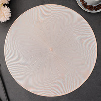 PVC ménage cuisine isolation thermique Western Table à manger tapis brocart plaque avec fond solide doré pour la décoration de Restaurant