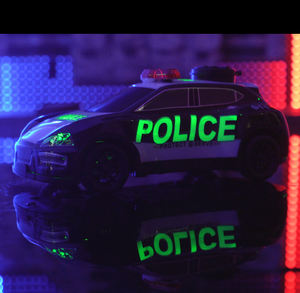 DWI DOWELLIN 1:24 voiture <span class=keywords><strong>de</strong></span> police d'enregistrement télécommandée 2.4GHz, voiture <span class=keywords><strong>de</strong></span> dérive <span class=keywords><strong>de</strong></span> course 4WD avec lumières LED pour cadeau d'enfants - Product Image 4