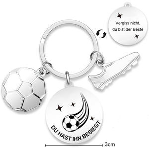 Porte-clés de football inspirant gravé en acier inoxydable avec breloques ballon et crampons « You Beat Him » – <span class=keywords><strong>Cadeau</strong></span> motivant pour les joueurs - Product Image 5
