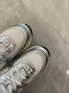 Nouvelles chaussures de créateur décontractées de luxe - chaussures de marque originales et tendance - chaussures de sport de haute qualité pour hommes et femmes - Product Image 2