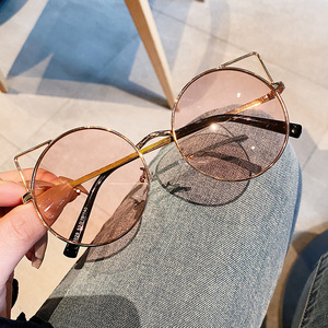 Nuevas Gafas de Sol Redondas para Mujer, Montura Dorada, Lentes de PC con Protección UV400, Tipo 3, Diseño Moderno y Urbano, H1-2029 - Product Image 2