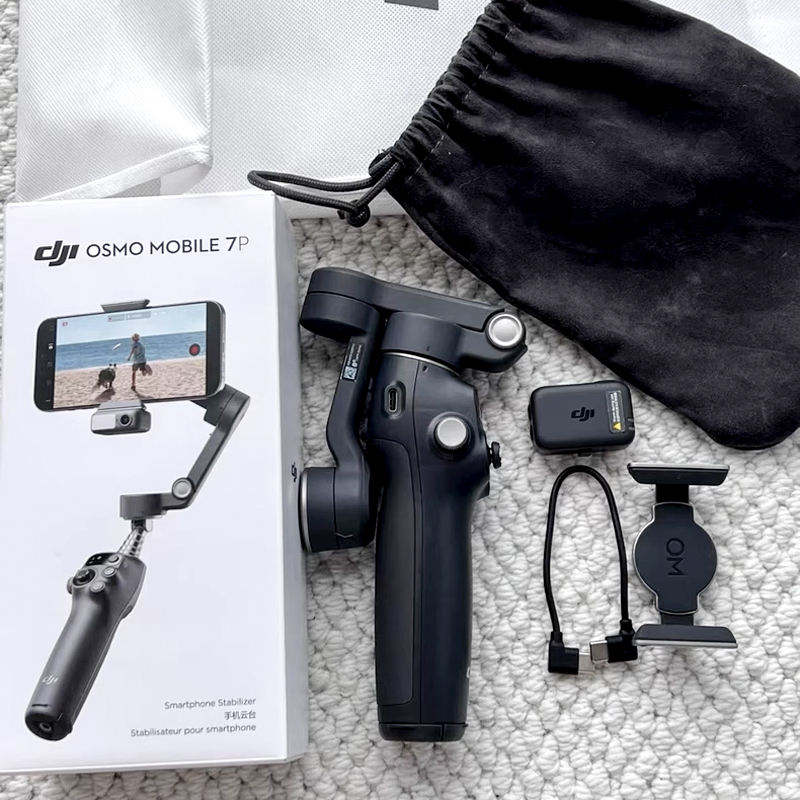 Hot Selling Osmo Mobile 7 / Mobile 7P Robust 3-Axis Gimbal Stabilization 10 Hour Battery Life & Phone Charging for OM 7 / OM 6