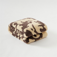 Couverture tricotée 100 % polyester à motif animal léopard pour adultes