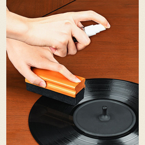 Brosse de nettoyage pour disques vinyles en velours avec manche en bois personnalisé, anti-statique, éliminateur de poussière pour tourne-disque - Product Image 5