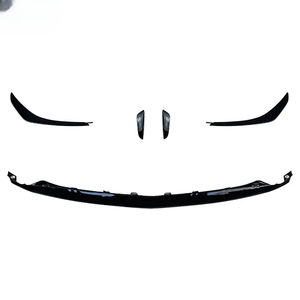 Kits de carrosserie pour <span class=keywords><strong>Mercedes</strong></span> <span class=keywords><strong>Benz</strong></span> Classe <span class=keywords><strong>GLA</strong></span> H247 GLA200 GLA35 GLA45 <span class=keywords><strong>AMG</strong></span> 2020+ Pare-chocs avant Becquet Diffuseur Accessoires - Product Image 1