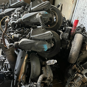 Motocicletas Usadas de 100-155cc, Motocicletas de Calle con Motor de Gasolina, Bien Limpiadas y Reparadas para Irak, Madagascar, Medio Oriente, África, C3 Japonesas - Product Image 2