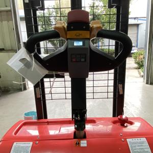 Precio de fábrica Equipo de almacén Carretilla elevadora 1,5 metros a 3,5 metros Altura de elevación 2000 kilogramos Carretilla elevadora Grúa apiladora - Product Image 4