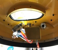 Machine de pulvérisation complète en téflon pour pièces de petite et moyenne taille