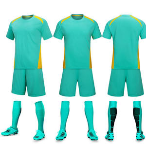 25 26 maglia da calcio per adulti Vintage all'ingrosso 06 07 Set da calcio ad asciugatura rapida personalizzabile con nome stampato numero uniforme da calcio - Product Image 5