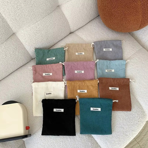 Bolsita pequeña de pana con cordón, monedero, bolsa para llaves, bolsa protectora contra el polvo, mini bolsa de regalo linda para dulces, joyas, lápiz labial, cosméticos - Product Image 4