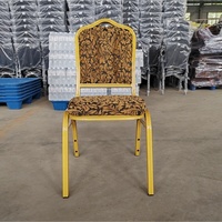 Chaises d'événement populaires en gros à dossier haut, en tissu velours, empilables, pour hôtels et banquets