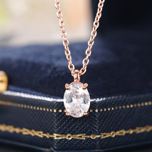 Collana con Ciondolo Ovale Minimalista per Donne, Elegante Gioiello di Moda per Uso Quotidiano, Idea Regalo - Product Image 2