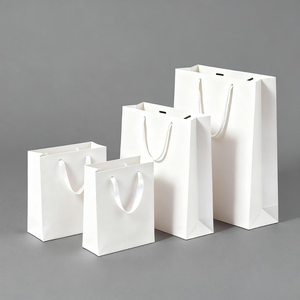 Bolsas de Regalo de Cartón Blanco Marfil con Impresión Digital y Asas de Cinta, Estilo Clásico para Empaquetado Comercial - Product Image 1