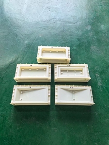 Nuevo Molde para Bloques de Hormigón 2025, Diseño de Fábrica, Venta al por Mayor, Molde de Plástico para Construcción de Villas, Tamaño 20*20*10cm - Product Image 5
