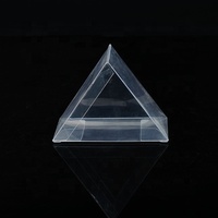 Boîte en plastique PET transparente recyclable de forme rectangulaire personnalisée avec impression et gaufrage pour l'emballage de cadeaux