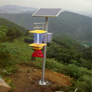 Lámpara Insecticida Solar Eléctrica Lu Ho de 30W con Vibración de Frecuencia y Succión de Viento para Huertos - Product Image 5