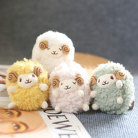 Vente en gros de porte-clés mignons en peluche en forme d'agneau, jouets, breloques pour sac à dos, décoration, peluche douce de ferme, poupée en peluche moelleuse, porte-clés en forme de mouton