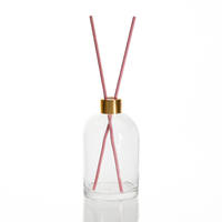 Encens de parfum de maison de luxe pour diffuseur de roseaux Bouteille en verre transparente unique avec bouchon noir quantité minimale de commande 100 pièces