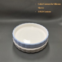 Assiette ronde en porcelaine blanche de ménage de qualité supérieure assiette en céramique pour bébé couverte de manchon en silicone micro-ondable créatif