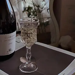 Copa de vino de pierna alta en relieve, Estilo Vintage francés, 2023