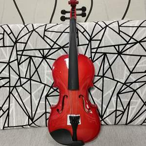 Violín de la Marca Yashi en Oferta, Económico, para Estudiantes Principiantes, con Precio de Mayoreo, Tapa de Arce Flameado - Product Image 6