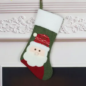 Chaussettes de Noël personnalisées style nordique neutre, motifs pingouin et renne mignons, sacs à bonbons pour cheminée, pour la décoration des fêtes - Product Image 4