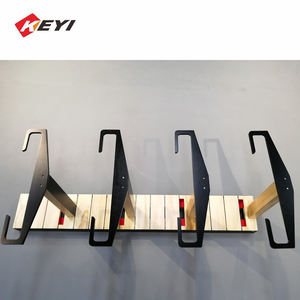 Présentoir vertical en bois moderne écologique personnalisé support pour équipement sportif pour l'affichage de planche de <span class=keywords><strong>surf</strong></span> - Product Image 3