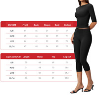 Ensemble de sport pour femme à séchage rapide et doux, comprenant un haut de yoga à manches courtes coupe ajustée et un pantalon capri de fitness taille haute élastique effet push-up