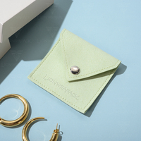 Lionwrapack Boîte à bijoux blanche de marque haut de gamme pour bagues et bracelets