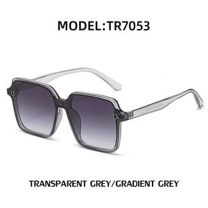 แว่นกันแดดทรงสี่เหลี่ยม D Brand TR90 รุ่น TR7053 ป้องกันรังสียูวี 400 สำหรับผู้หญิง กรอบสีดำ เลนส์ PC ระดับ 2 - Product Image 5