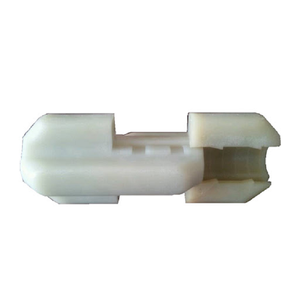 Guías y Centralizadores de Varillas de Bombeo Tipo Wist-on de Material de Nylon - Product Image 1