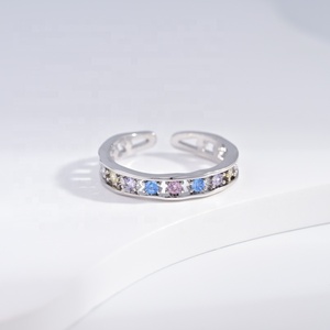 แหวนทองเหลืองราคาถูกประดับเพทายหลากสีทรงกลม แหวนหมั้นชุบทอง 14k 18k แหวนคู่ประดับพลอย ปรับขนาดได้ แหวนแฟชั่นผู้หญิง - Product Image 1