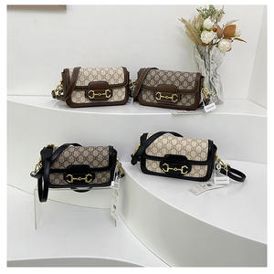 Haut de gamme mode en gros Premium sac de selle Vintage sous les bras sac unique dames femmes épaule bandoulière petit sac carré - Product Image 6