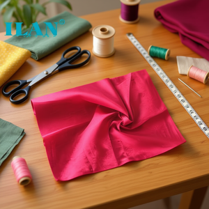 Accesorio de Tela Ilan 100 cm x 80 cm, Poliéster Rosado para Manualidades y Costura - Product Image 3