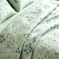Parure de lit imprimée florale en polyester, douce et respirante, avec housse de couette, drap-housse, drap plat et taie d'oreiller pour la maison et l'hôtel