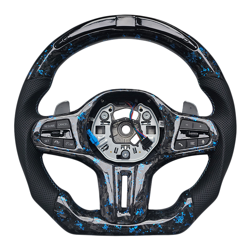 Fibre de carbone forgée + LED + Cuir perforé