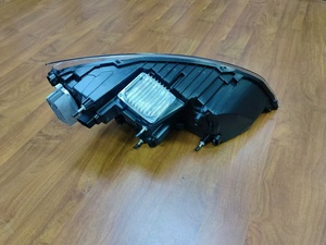 ไฟหน้า LED คุณภาพสูงสำหรับ Cascadia ปี 2018-2024 - Product Image 5