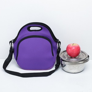 Borsa Termica per Pranzo in Neoprene con Tracolla <span class=keywords><strong>e</strong></span> Tasca Esterna con Cerniera, Porta Pranzo Personalizzato per Picnic, Campeggio, Lavoro - Product Image 2