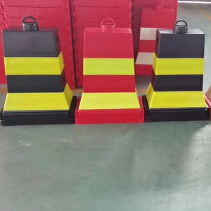 Nuovo stile giallo & nero traffico di plastica PE barriera stradale impilato sistema di barriera Barrera De Trafico - Product Image 1