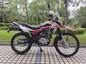 Motocicleta Todoterreno de Alta Calidad y Popular de 150cc/200CC, Refrigerada por Aire, con Carburador, Dirt Bike Fast Rider CROSS III, Directo de Fábrica - Product Image 3