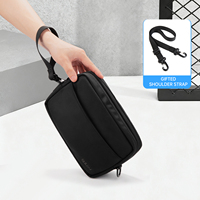 Sac bandoulière en nylon pour homme, résistant à l'eau, avec fermeture éclair YKK, 7 poches, porte-cartes, logo personnalisé, OEM, léger