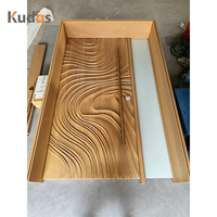 Porte d'entrée pivotante moderne en bois massif de chêne blanc sculpté en 3D, porte d'entrée principale extérieure de villa avec lumière latérale en verre dépoli