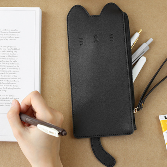 Cartoon Cat PU Leather Pencil Case Simple Zipper Stationery Pouch Modern Student Pencil case