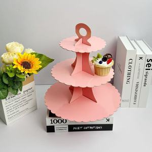 Support à gâteau écologique à trois niveaux avec finition bronzée, idéal pour les anniversaires et les mariages – Vente en gros à prix abordable - Product Image 6