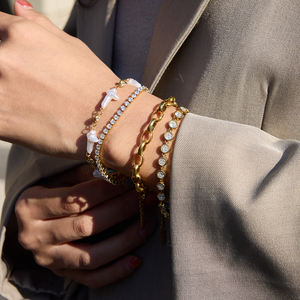 J & d 18k सोने की प्लेट स्टेनलेस स्टील ब्रेसलेट क्लासिक क्रॉस एक्रिलिक मोती सफेद घन - Product Image 3